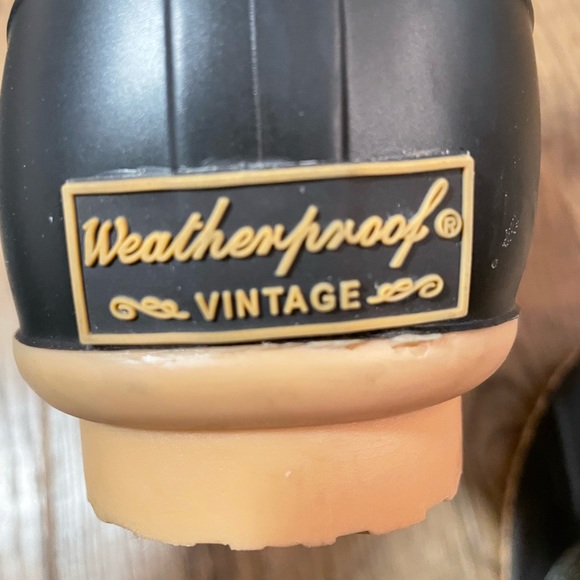 Mens weatherproof boots. Size 10.  Man made upper - Picture 4 of 10